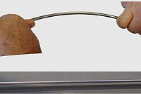 Alésoir à mémoire de forme